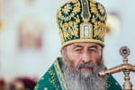 Онуфрій провів службу в Лаврі з ексглавою Кіровоградської єпархії, якого засудили за розпалювання ворожнечі