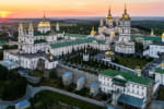 Духовна академія та семінарія мп повинні виїхати з Лаври – вже вивозять майно