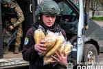 Тікають із пекла: як "Білі Янголи" евакуюють людей на Донеччині