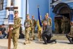 Уже 66 прізвищ: Порошенко поіменно назвав членів команди "ЄС", які загинули в боях за Україну