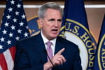 Впервые в истории США: спикеру Палаты представителей Маккарти объявили импичмент