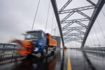 В Киеве 1 декабря откроют Подольский мост для легковых автомобилей и общественного транспорта