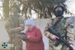 Завербовал собственный сын-боевик – СБУ задержала осведомительницу рф