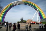 Залишити, демонтувати чи перетворити на символ ЛГБТ-спільноти: що думають кияни про колишню Арку дружби народів &ndash; сюжет