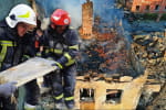 У місті поруйновані більш як пів сотні будинків: як у Львові оговтуються від ракетної атаки