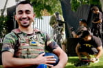 Наречена журналіста Олександра Махова, який загинув на війні, продовжує знімати документальний фільм на фронті – відео