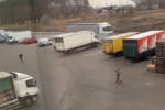 Працівник ТЦК відкрив вогонь по чоловіку у Щасливому: Міноборони перевіряє законність його дій
