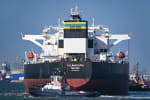 Загадковий вибух на нафтовому танкері поблизу Лівії: судно прямувало з російських портів