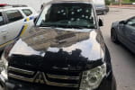 У Києві чоловік розстріляв з пістолета авто на ходу