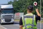 У Києві обмежили рух вантажного транспорту &ndash; причини