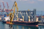 российский беспилотный летательный аппарат атаковал гражданское судно вблизи Украины: погиб капитан, трое человек получили ранения