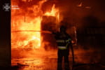 Нічна атака на Київ: троє постраждалих, ДСНС ліквідувала всі пожежі (оновлено)