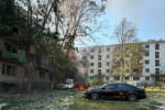 Удар КАБом по Запоріжжю: є постраждалі, пошкоджено будинки та більш як 10 авто (оновлено)