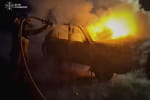 У Сумах FPV-дрон влучив у припарковане авто: є загиблий та постраждала