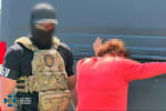 Наводила КАБи на захисників Херсона: СБУ затримала інформаторку рф за 10 км від лінії фронту