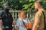 СБУ затримала агентку рф, яка наводила удари по центру України