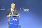 Порошенко закликав Європу пришвидшити виробництво зброї та посилити оборонну промисловість