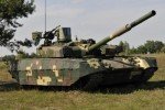 "Приборкання звіра": у мережі з'явилося вражаюче відео українського танка "Оплот" в дії
