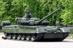 Окупанти направили на фронт задіяну 9 травня на парадах військову техніку