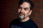 Выключать патриотические телеканалы во время войны – последнее дело: Андрухович призвал вернуть "Эспрессо", "Прямой" и "5 канал" в эфир