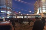 В Одесі трамвай на ходу зійшов з рейок та став поперек вулиці – фото