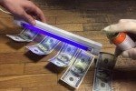 Не виходячи з відділку: на хабарництві викрили майора поліції Рівненщини – відео