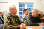  Із АТОшників – у чиновники: у держорганах розпочалося стажування для воїнів-ветеранів