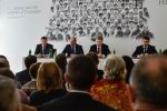 Імена п'ятьох наймолодших Героїв Небесної Сотні будуть увічнені в іменних стипендіях – Порошенко