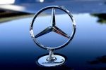 Компанія Mercedes отримала патент на зовнішні подушки безпеки