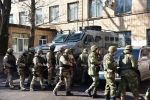 Посилений режим несення служби: поліція прифронтової Донеччини перевірятиме авто та вокзали