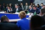 Президент виправив голову представництва ЄІБ: "У нас немає конфлікту на Сході, у нас є російська окупація" – відео