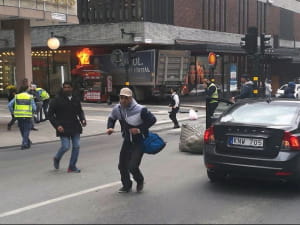 Наїзд вантажівки у натовп у Стокгольмі
