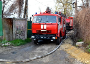 В Одесі на причалі сталася масштабна пожежа
