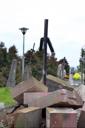 Пам'ятник УПА