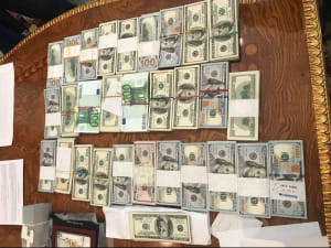 родина колишнього високопосадовця фінансувала тероризм