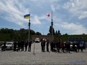 Нацполіція отримала 635 нових гібридних Mitsubishi Outlander