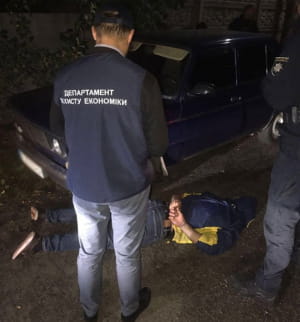 На Київщині на хабарі затримали двох посадовців "Київобленерго" 