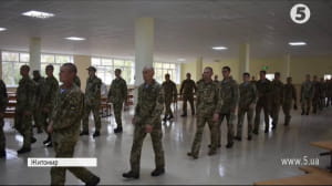 Житомирських десантників перевели на нову систему харчування