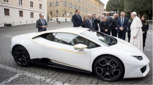 Lamborgini для Папи Римського