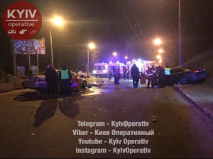 У Києві зіткнулися Mercedes та Audi