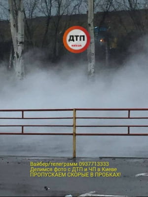 Прорив труби у Києві