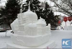 Фестиваль криги і снігу в Харбіні