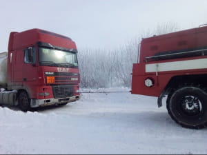 Рятувальники долають наслідки негоди