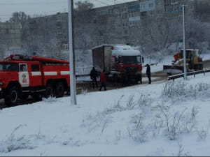 Рятувальники долають наслідки негоди