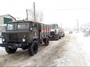 Рятувальники долають наслідки негоди