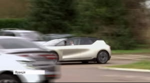 Авто з віртуальною реальністю Renault