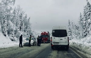 Дороги засніжені у горах, Закарпаття