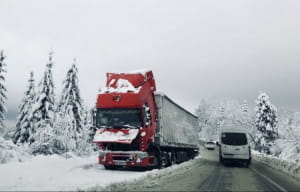 Дороги засніжені у горах, Закарпаття