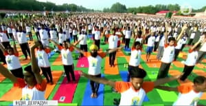 День йоги у світі