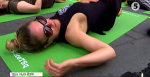 День йоги у світі